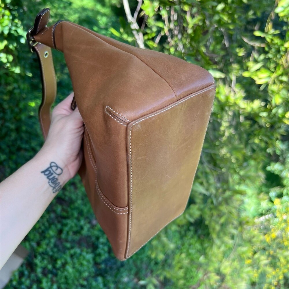 COACH Vintage Y2K British Tan Ergo Hobo Shoulder Bag Silver Hardware AUTHENTIC - Picture 3 of 13